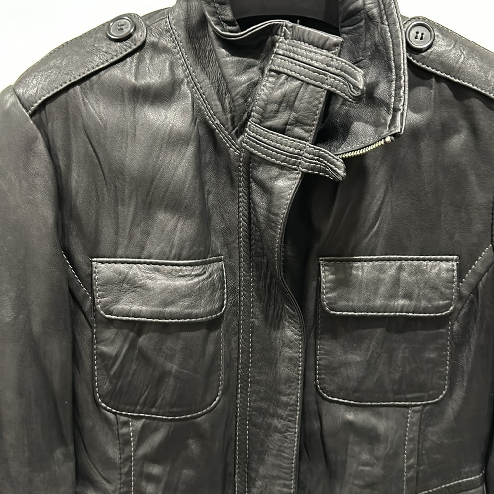 Soft, black leather jacket with zipper and button feature - Picture 3 of 7